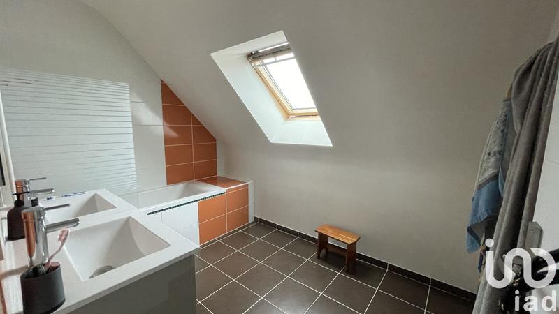 Maison - 105 m² - 5 pièces