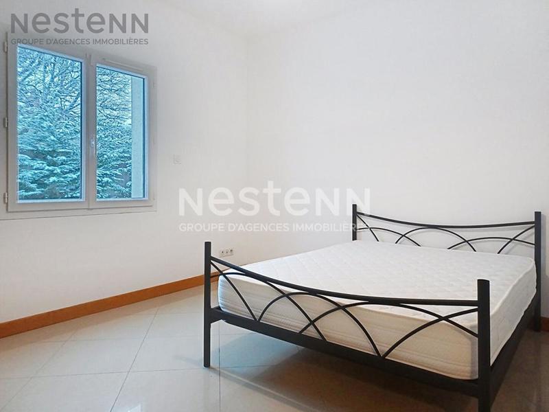 Maison - 235 m² - 7 pièces