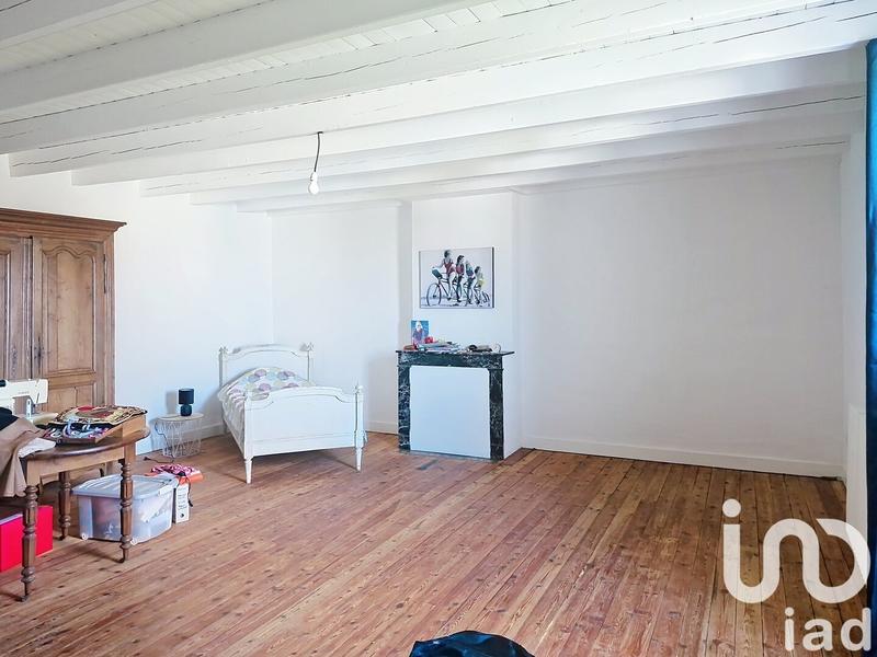 Maison - 295 m² - 8 pièces