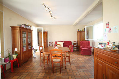 Maison - 103 m² - 5 pièces