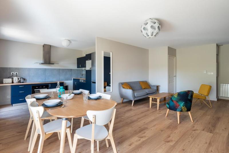 Chambre - 9 m² - 1 pièce