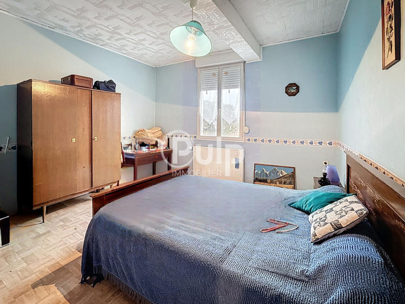 Immeuble - 273 m² - 15 pièces