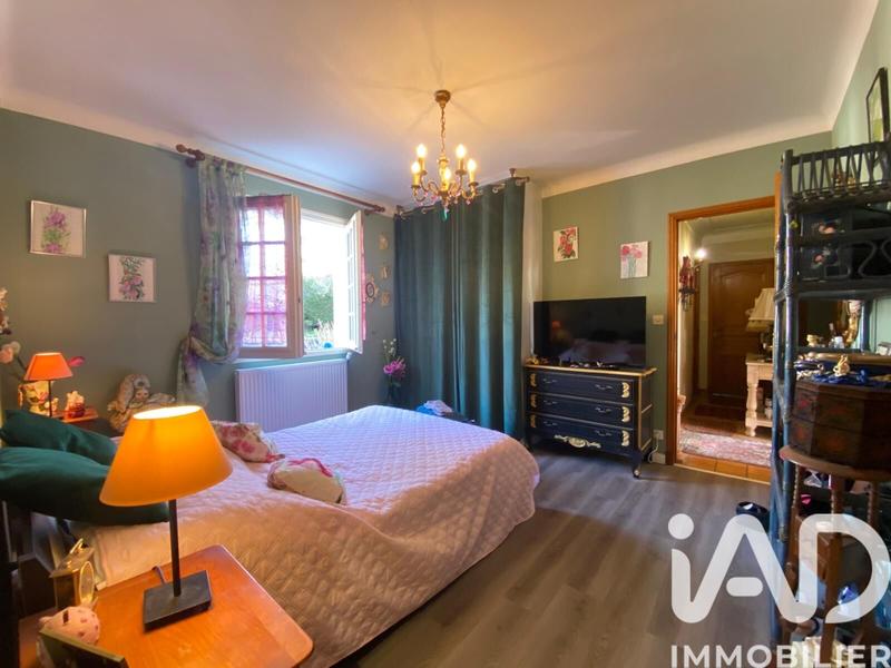 Maison - 149 m² - 8 pièces