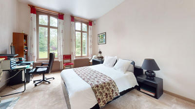 Demeure - 354 m² - 11 pièces