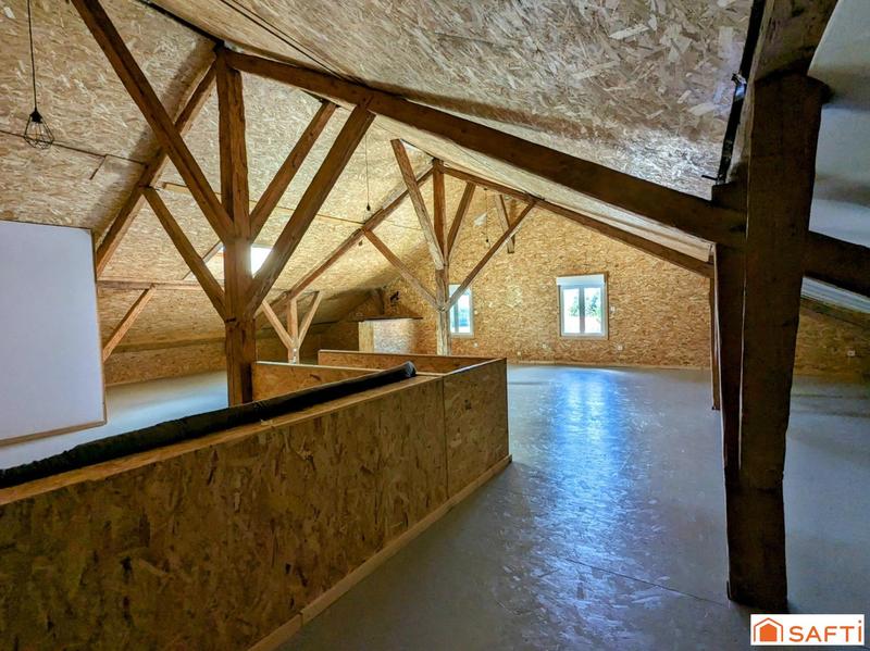 Maison de village - 190 m² - 7 pièces