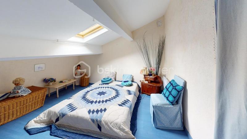 Maison - 149 m² - 7 pièces