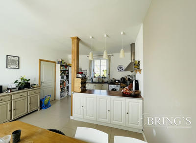 Maison - 144 m² - 5 pièces