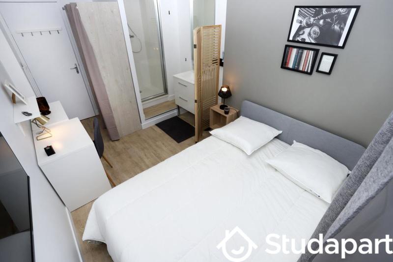 Chambre - 10 m² - 1 pièce