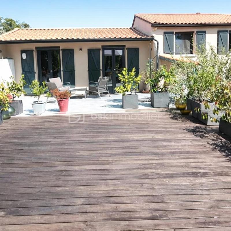 Maison - 100 m² - 5 pièces