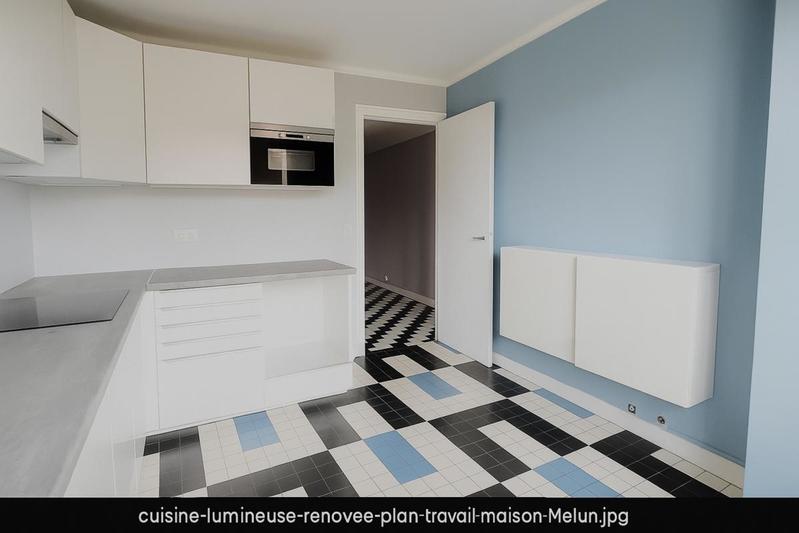 Maison - 81 m² - 5 pièces