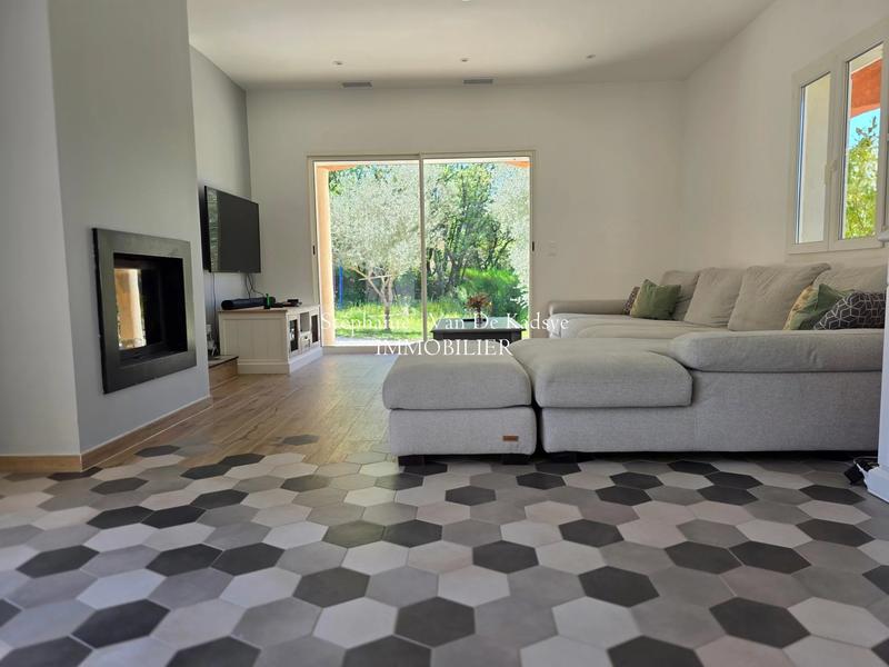 Villa - 166 m² - 5 pièces