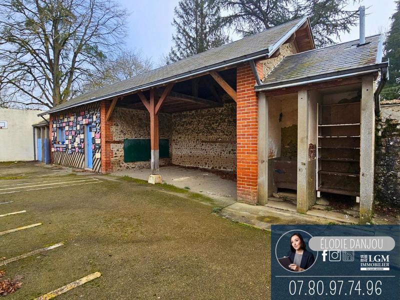 Maison - 390 m² - 10 pièces