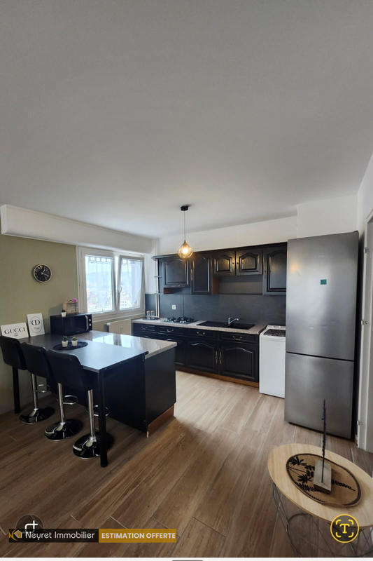 Appartement - 70 m² - 3 pièces