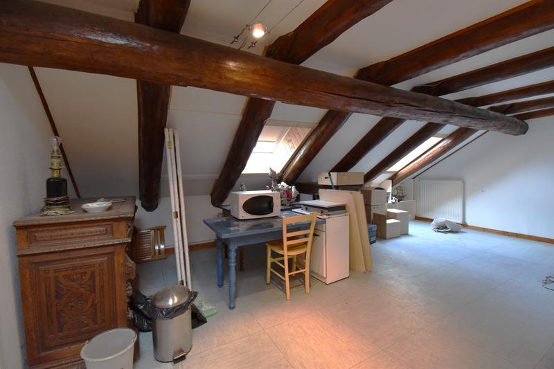 Maison - 206 m² - 10 pièces