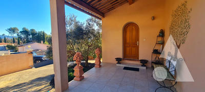 Maison - 159 m² - 5 pièces