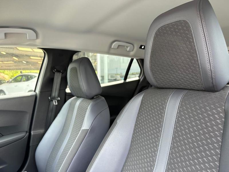 Peugeot 2008 II 1.5 Bluehdi 100 s&amp;S Allure Business Bv6