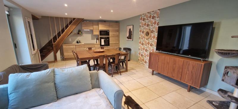 Maison - 92 m² - 4 pièces