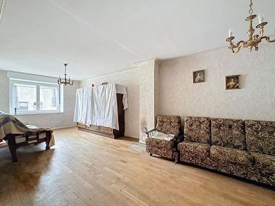 Maison - 197 m² - 7 pièces