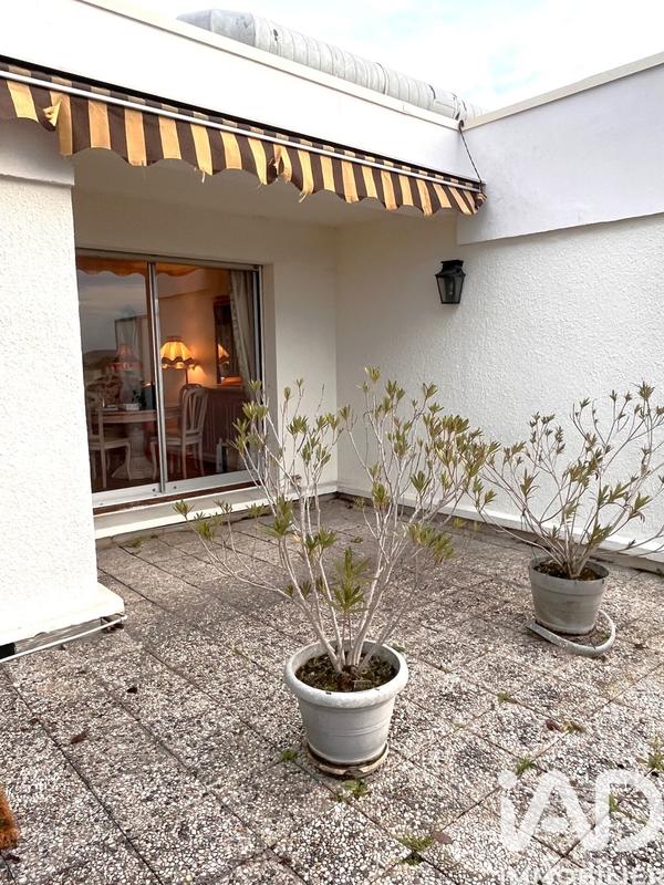 Appartement - 77 m² - 3 pièces