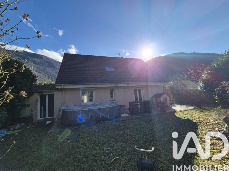 Maison - 164 m² - 5 pièces