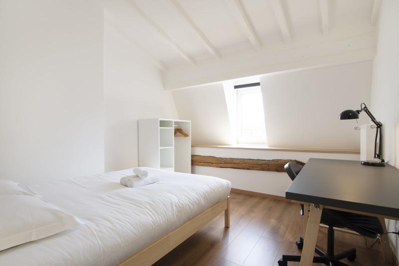 Appartement - 84 m² - 6 pièces