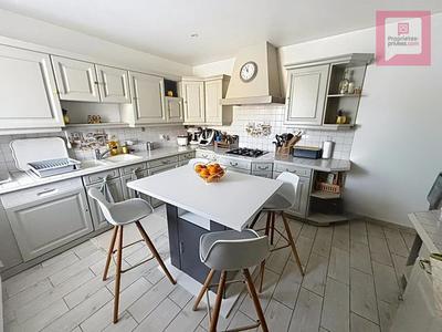 Maison - 126 m² - 6 pièces