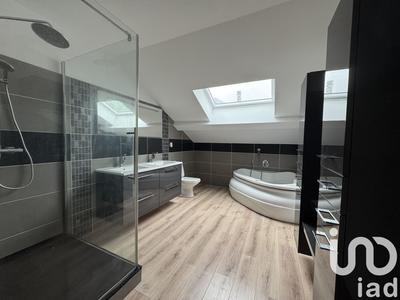 Maison - 151 m² - 4 pièces