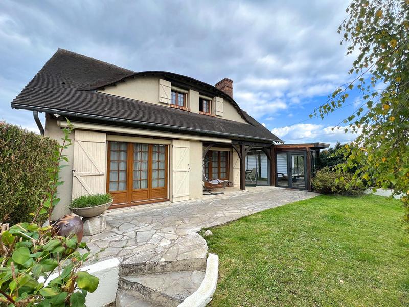 Maison - 119 m² - 6 pièces