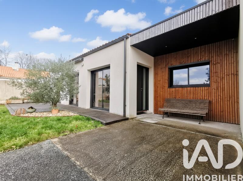 Maison - 105 m² - 5 pièces