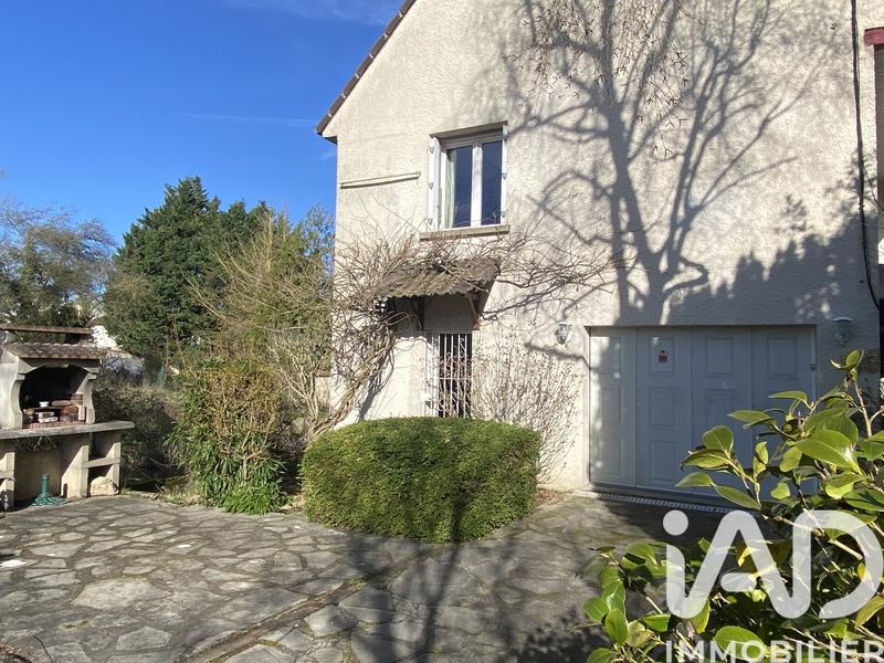 Maison - 135 m² - 6 pièces