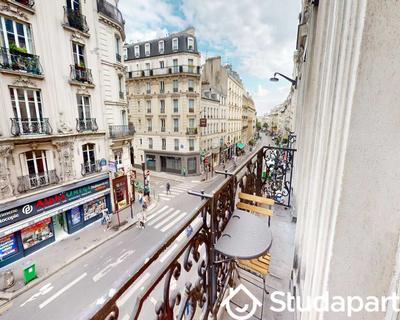 Chambre - 120 m² - 1 pièce