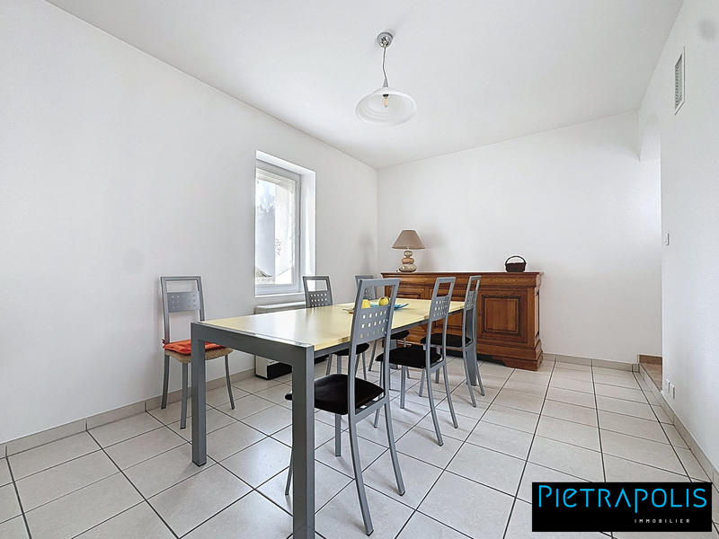 Maison - 94 m² - 6 pièces