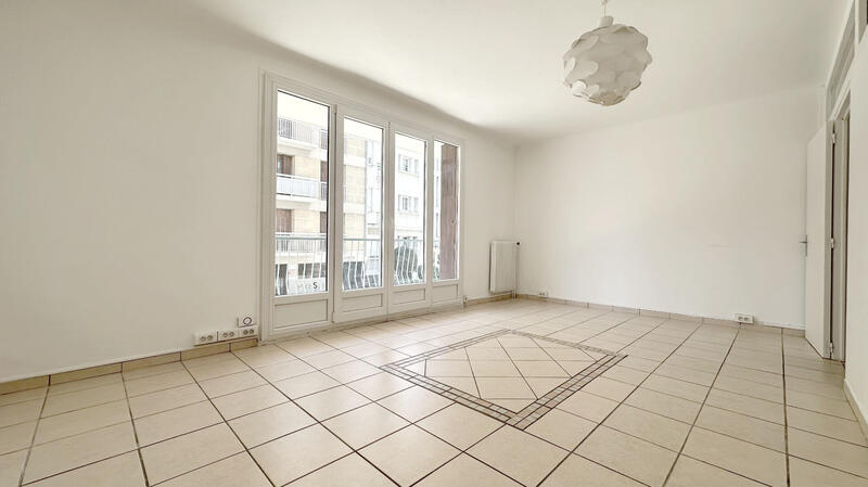 Appartement - 91 m² - 3 pièces