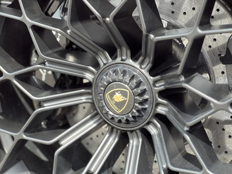 Lamborghini Huracán Sto Lp 640-2 Ldf7