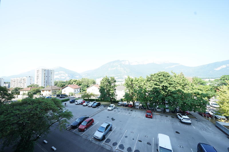 Appartement - 112 m² - 5 pièces