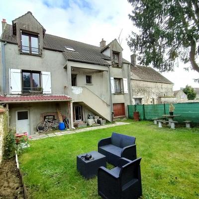 Immeuble - 254 m² - 8 pièces