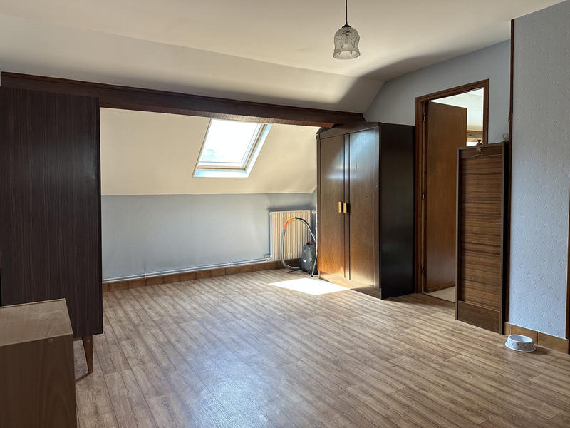 Maison - 104 m² - 4 pièces