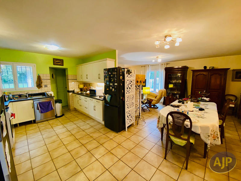 Maison - 114 m² - 5 pièces