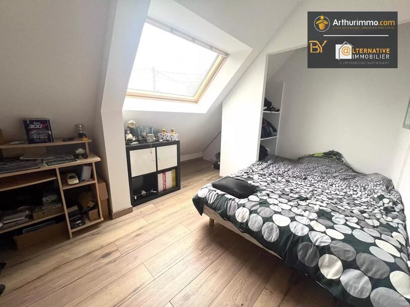 Maison - 157 m² - 9 pièces