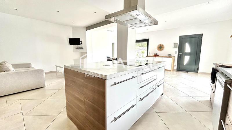 Maison - 131 m² - 4 pièces