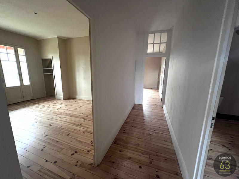 Maison - 192 m² - 6 pièces