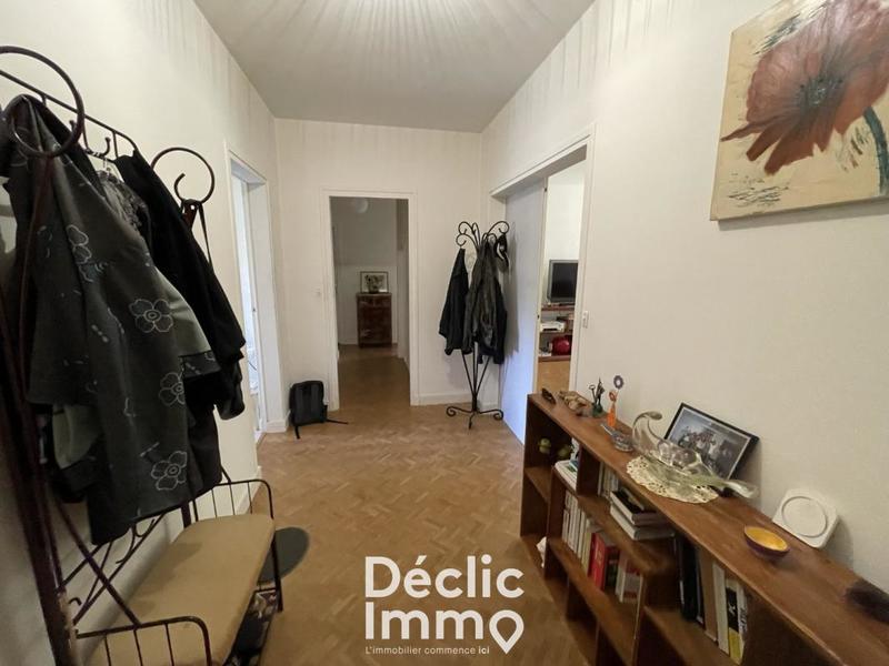 Appartement - 80 m² - 3 pièces