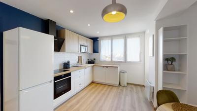 Appartement - 65 m² - 4 pièces