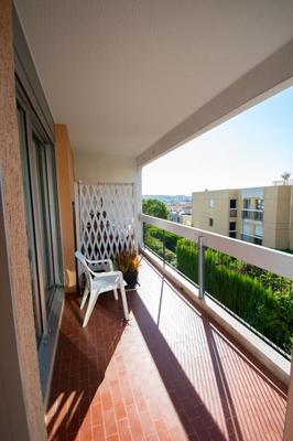 Appartement - 99 m² - 4 pièces