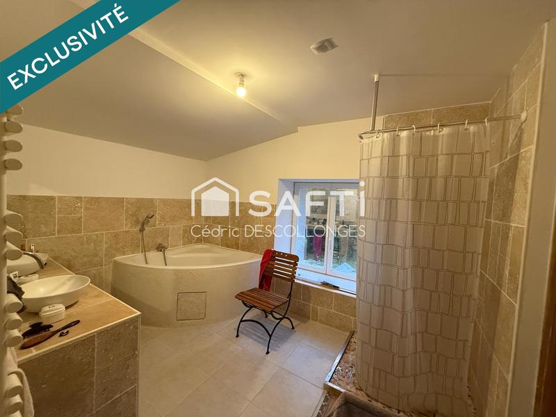 Maison - 120 m² - 5 pièces