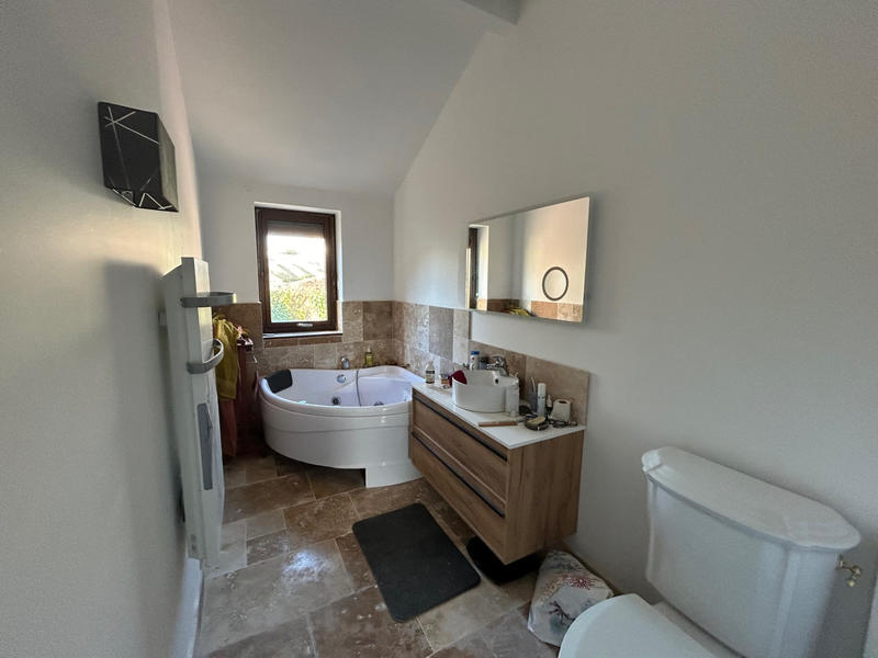 Maison - 140 m² - 4 pièces