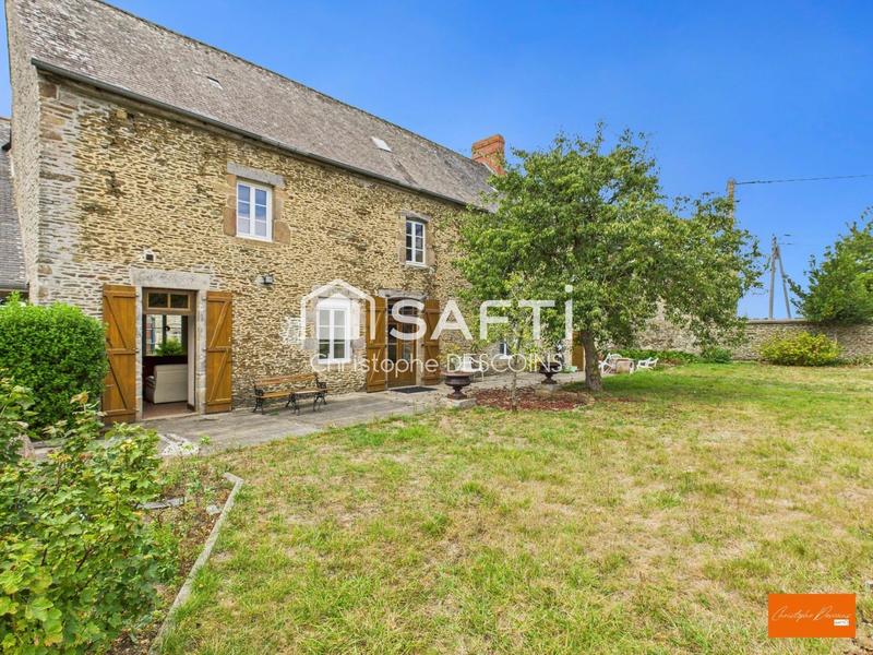 Maison - 220 m² - 8 pièces