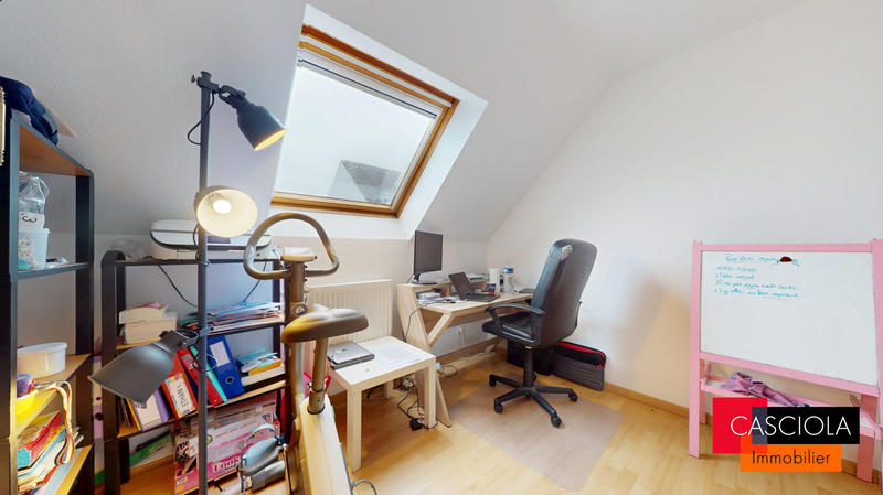 Maison - 166 m² - 7 pièces