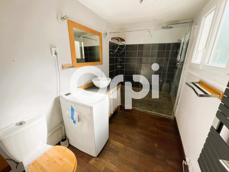 Maison - 86 m² - 5 pièces