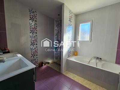 Maison - 170 m² - 7 pièces